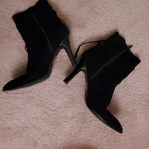 Ankle boots with heel